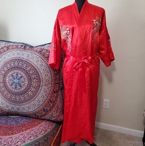 🙏 YI FANG robe red embroidery size Large or XL Vintage